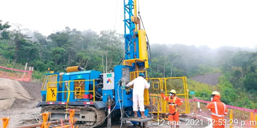 Standard Penetration Test (SPT) in Basildon: Reliable Subsurface Data for Foundation Design